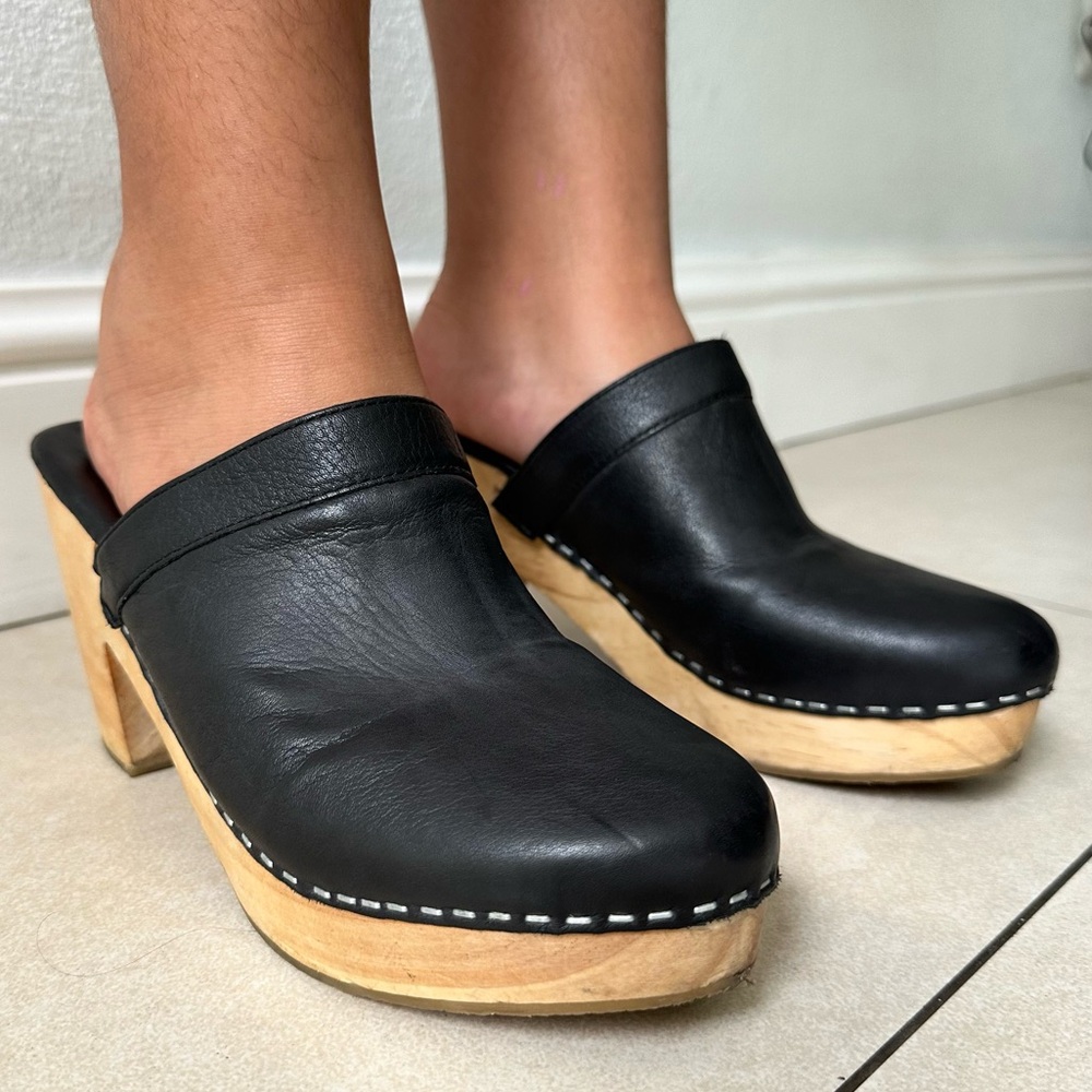 Free People Women’s Black Leather Wooden Heeled Clogs Size 37